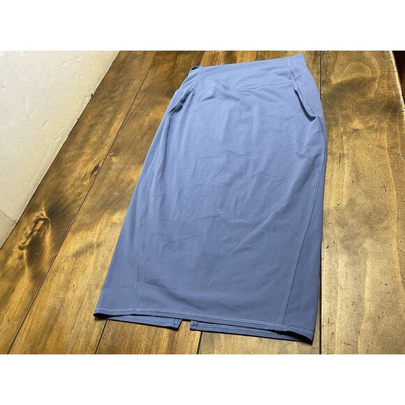 Lululemon Athletica Nulu Slim-Fit High Rise Midi Skirt Women’s Size 8 Oasis Blue - Picture 1 of 10